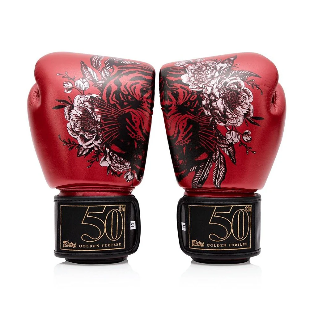 Fairtex Golden Jubilee Premium Muay Thai Boxing Glove - Limited Edition - Image 4