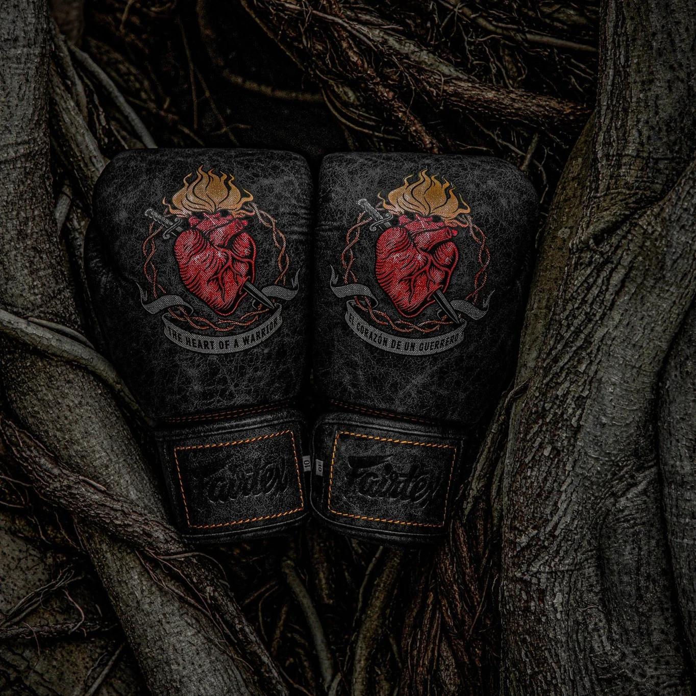 Fairtex Heart of a Warrior Premium Muay Thai Boxing Glove - Limited Edition - Image 10