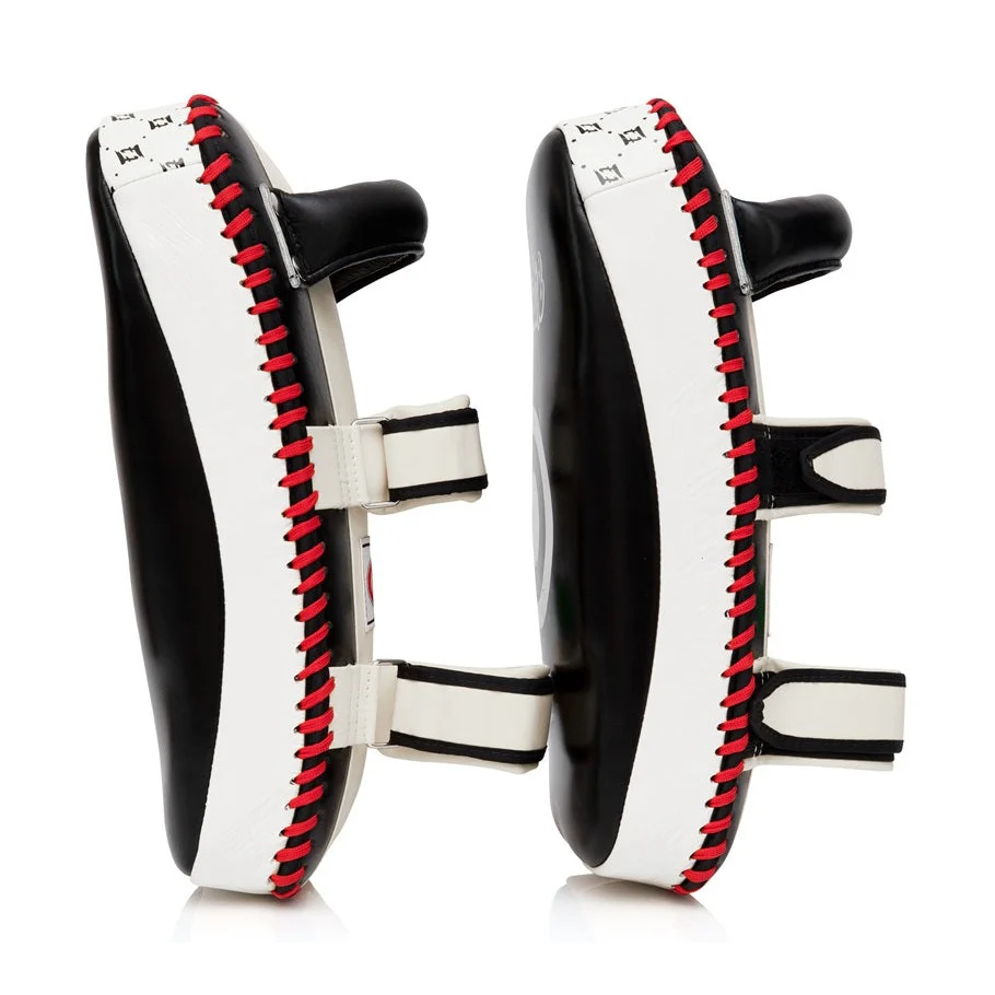 Fairtex Muay Thai Curved Pads - Image 5